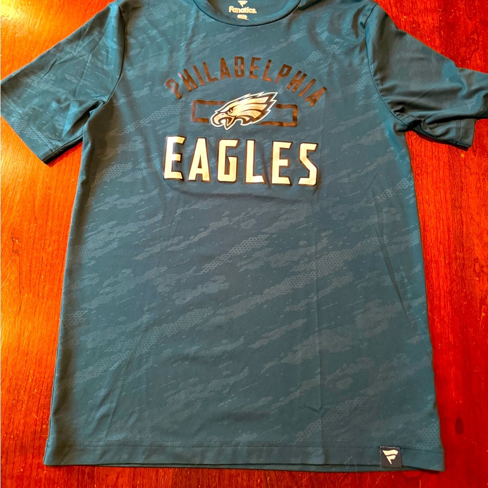 Philadelphia Eagles Performance T-Shirt. Never worn.